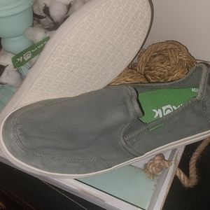 Mens gray Sanuk Vagabond